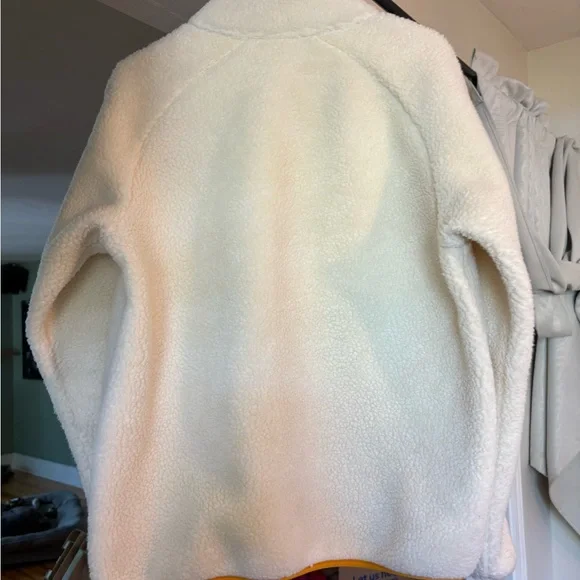 Fjallraven Cream Fleece with Yellow Accents - Picture 6 of 7